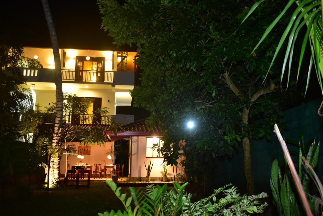 Onera Villa Хикадува Екстериор снимка