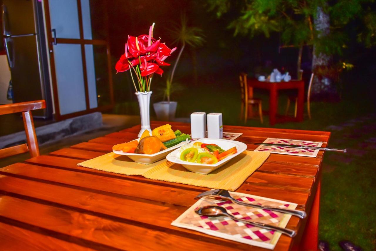 Onera Villa Хикадува Екстериор снимка